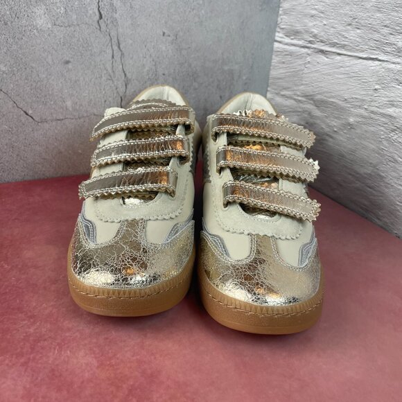 DOLCE VITA NOTICE VELCRO SNEAKERS (7.5) - Picture 2 of 12